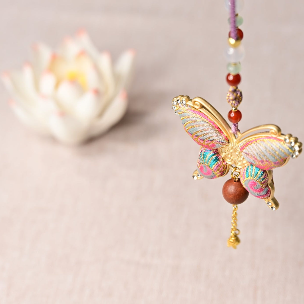 Song Brocade Butterfly Healing Necklace – Cooling &amp; Detoxifying