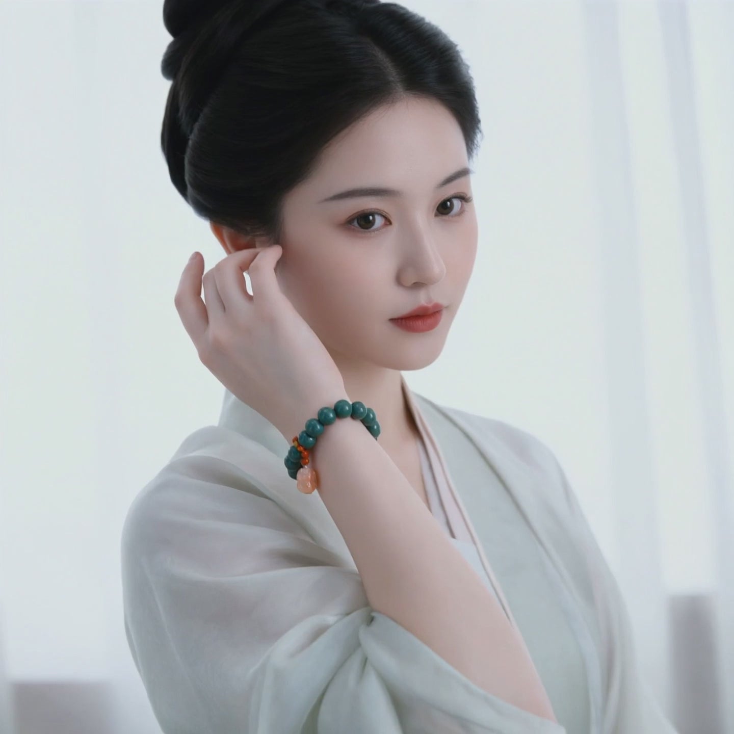 Boost_Immunity_Naturally_with_Songartisan_s_Handmade_Blue_Apothecary_Bracelet_4